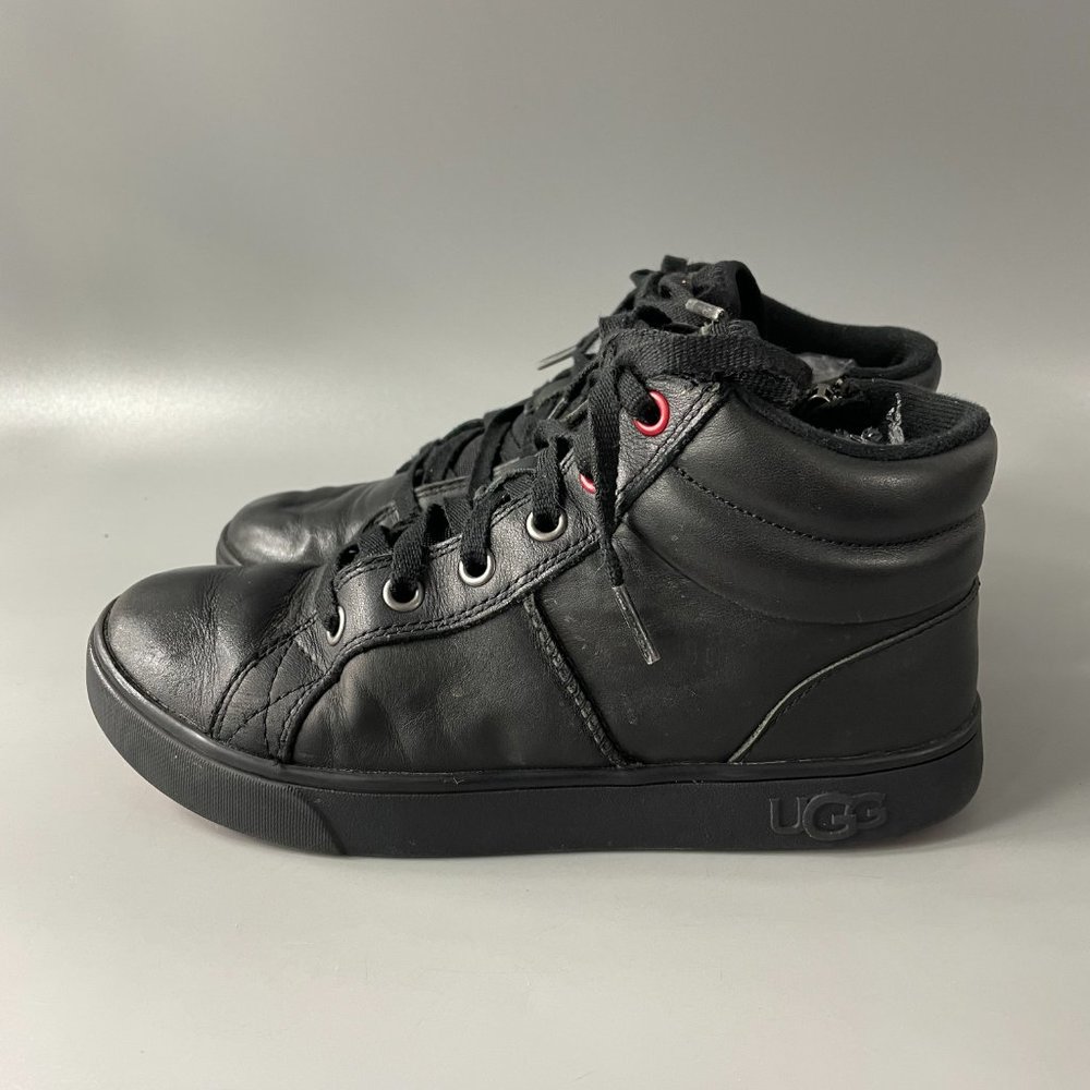 UGG Kids' Boscoe Black Leather Trainer, Kid's Size US 4 - Picture 6 of 13